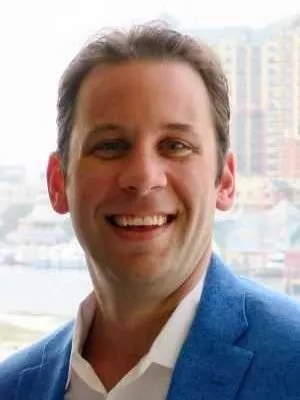 Dustin Clifton Derrick, MD