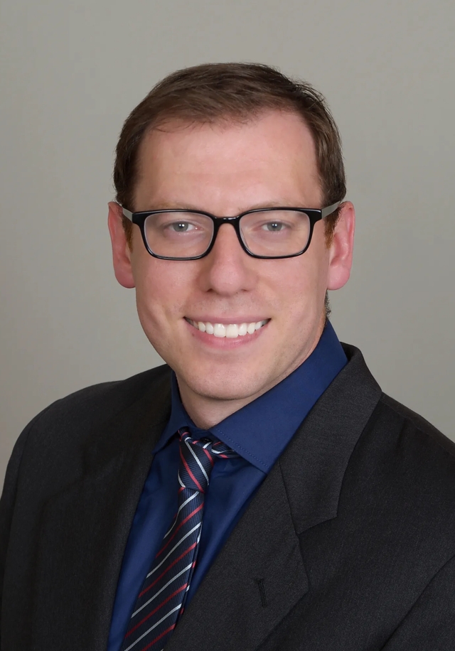 Roman Lipovetsky, MD