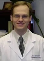 Glen Douglas Hooker, MD