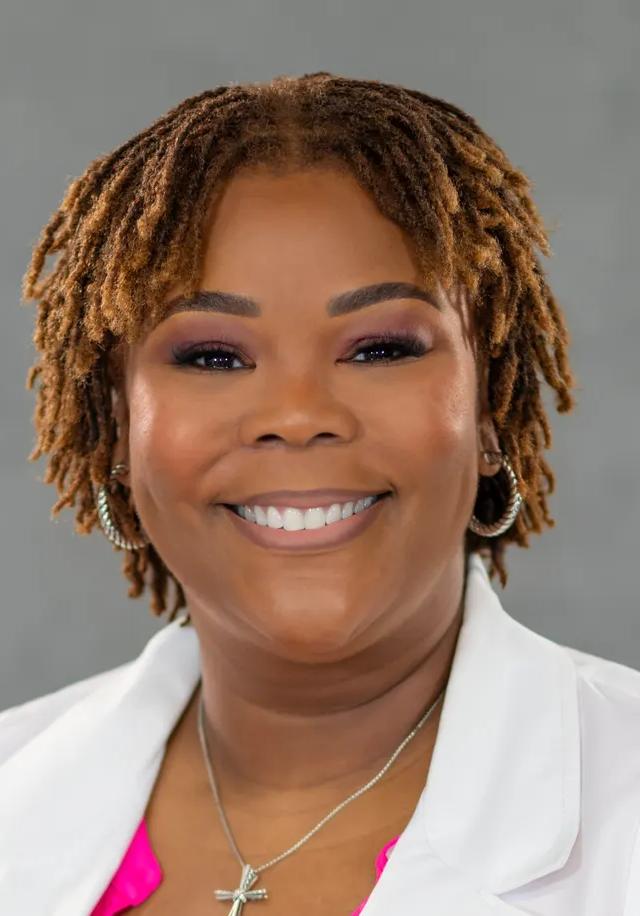 DeShawndranique De Shae Gray, MD