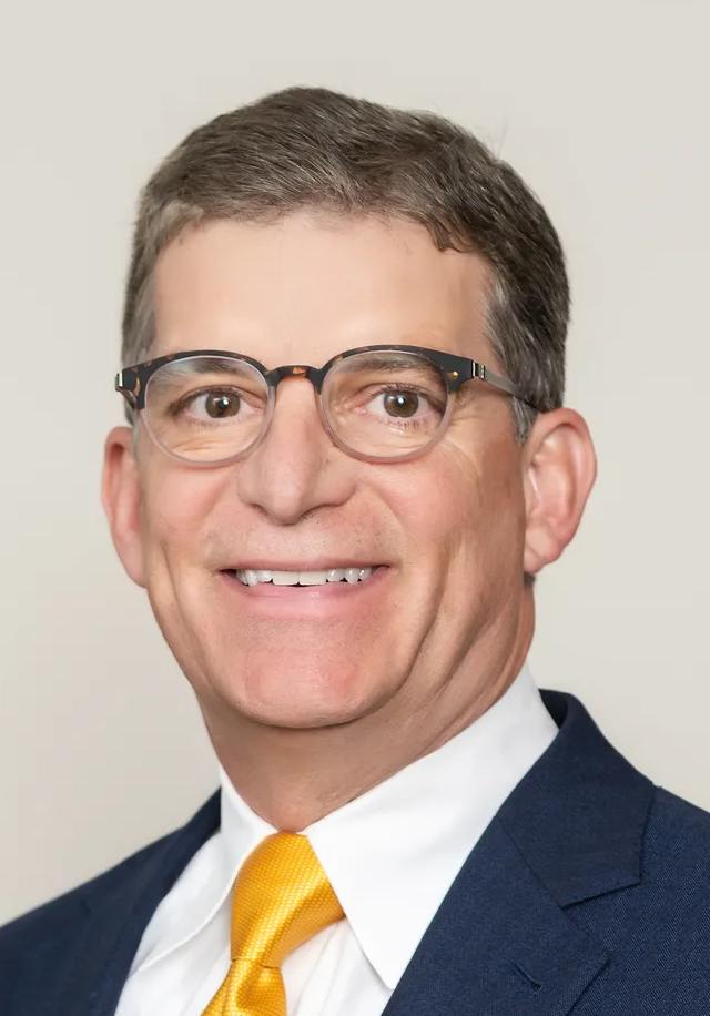 James Gregory Muns, MD